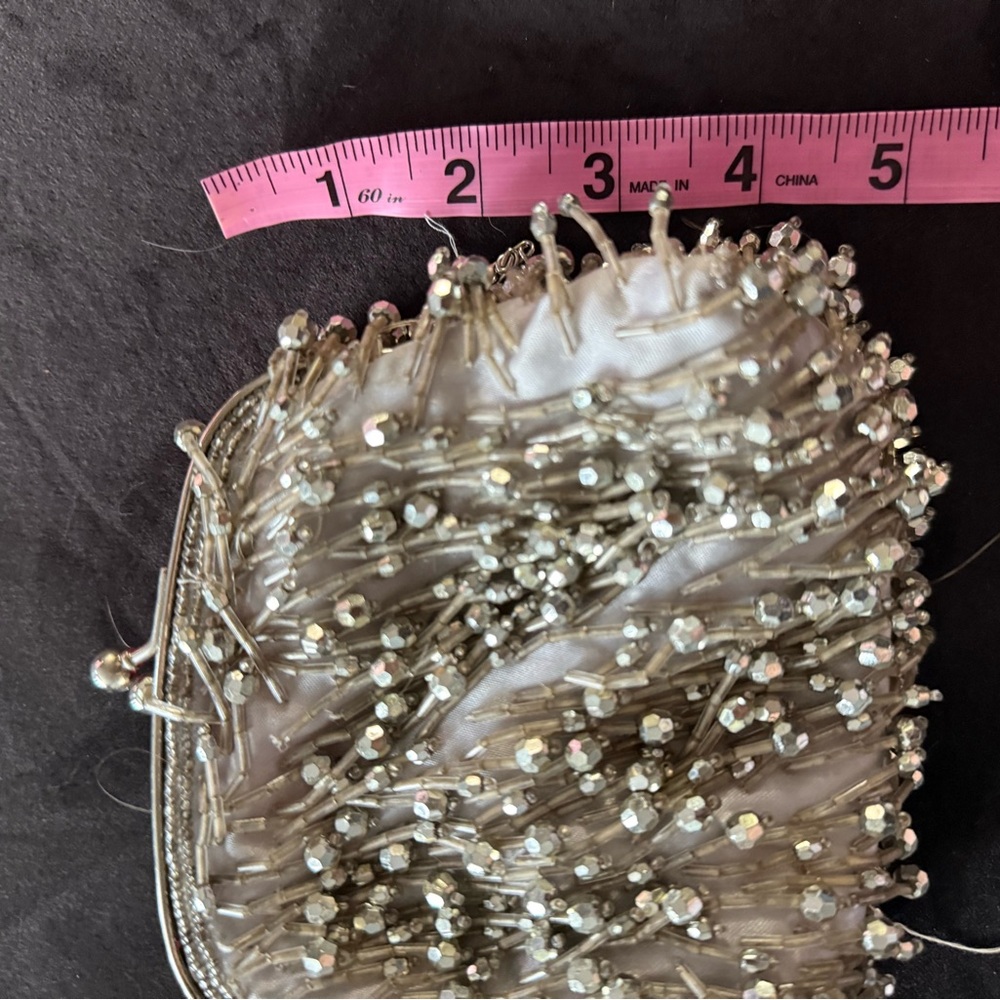 Elegant Beaded Evening Clutch - Picture 6 of 6